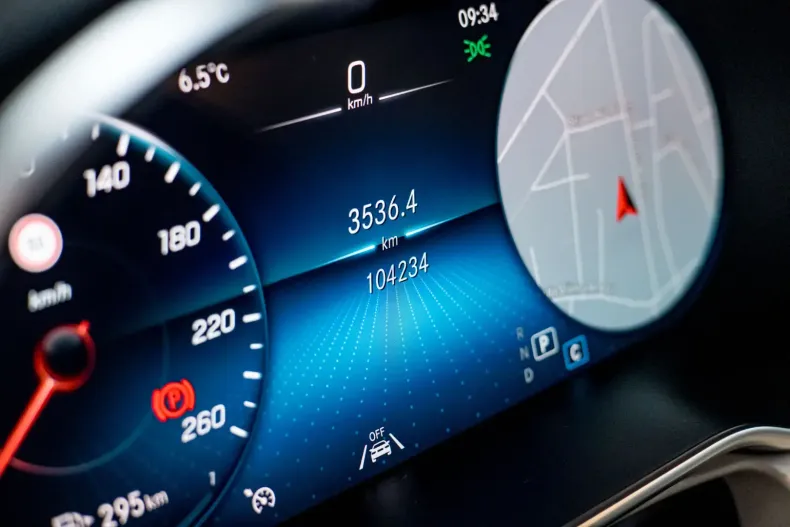 Mercedes-Benz GLC 220 din 2020 cu 104.000 km - oferta MER157040 - foto 22