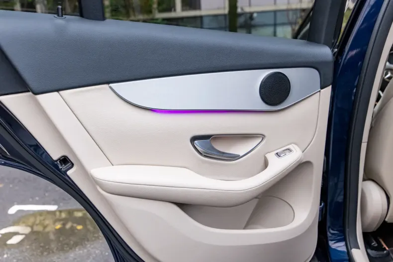 Mercedes-Benz GLC 220 din 2020 cu 104.000 km - oferta MER157040 - foto 32