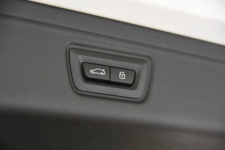 BMW 320 din 2024 cu 32.500 km - oferta BMW157053 - foto 10