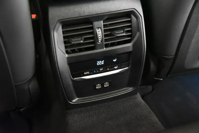 BMW 320 din 2024 cu 32.500 km - oferta BMW157053 - foto 16