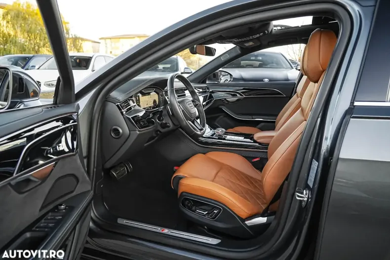 Audi A8 din 2022 cu 40.830 km - oferta AUD157057 - foto 10