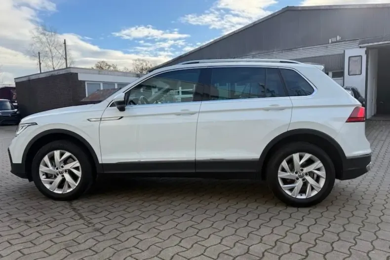Volkswagen Tiguan din 2022 cu 23.000 km - oferta VOL157061 - foto 5