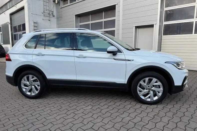 Volkswagen Tiguan din 2022 cu 23.000 km - oferta VOL157061 - foto 11