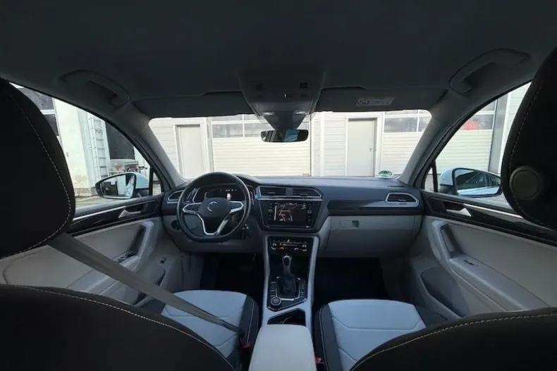 Volkswagen Tiguan din 2022 cu 23.000 km - oferta VOL157061 - foto 16