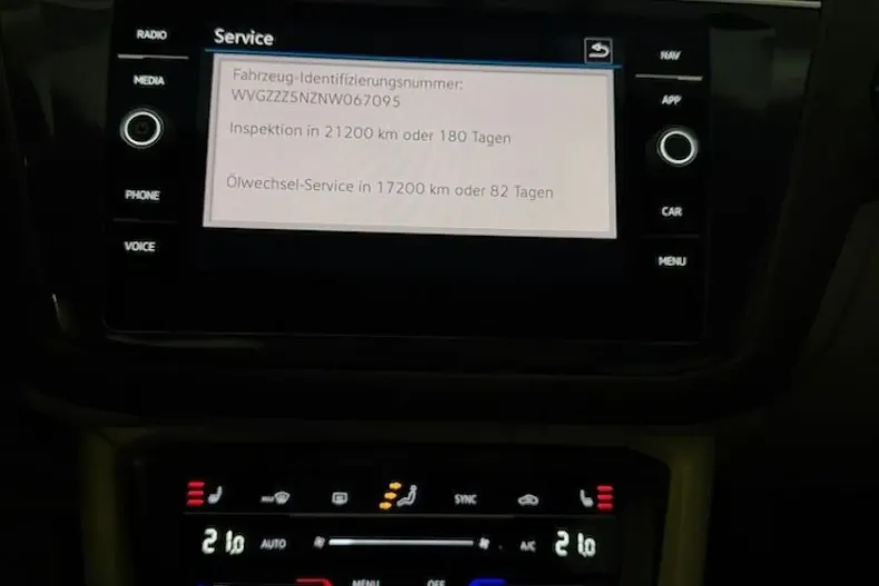 Volkswagen Tiguan din 2022 cu 23.000 km - oferta VOL157061 - foto 30