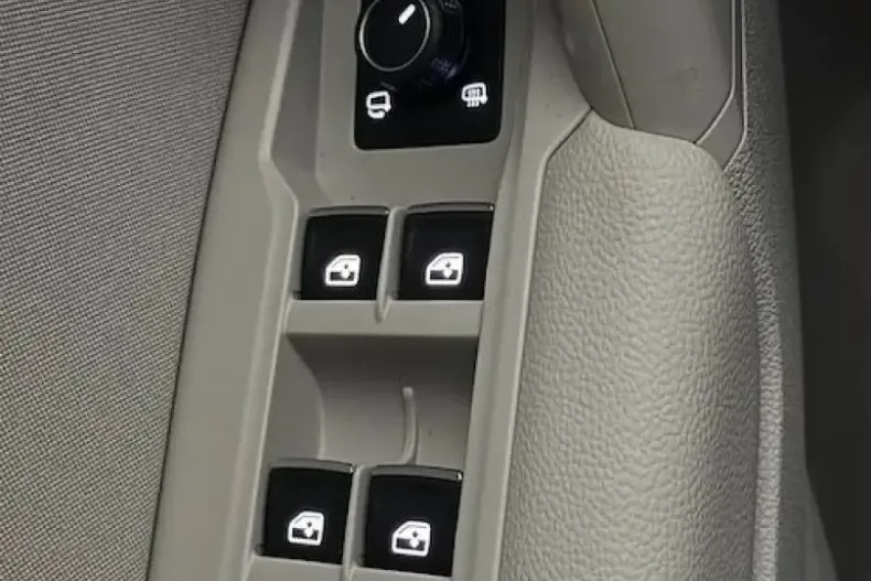 Volkswagen Tiguan din 2022 cu 23.000 km - oferta VOL157061 - foto 31