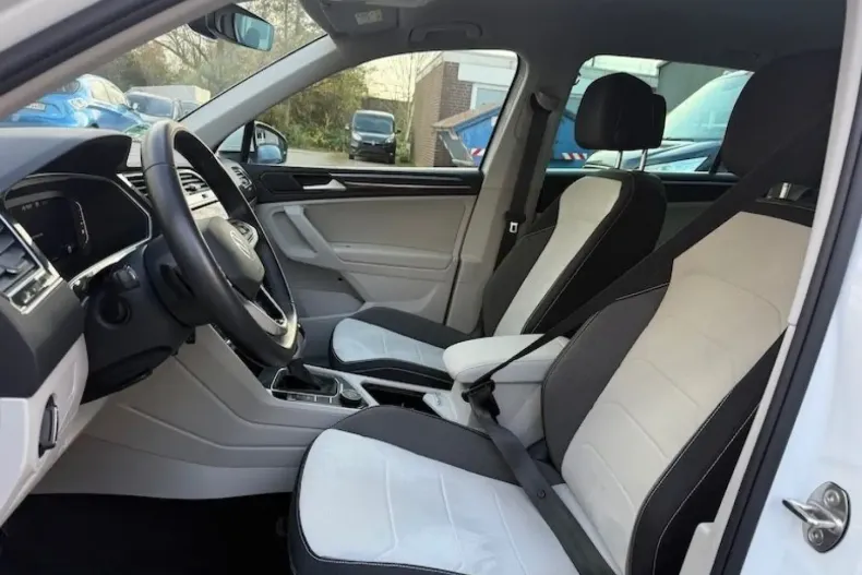 Volkswagen Tiguan din 2022 cu 23.000 km - oferta VOL157061 - foto 38