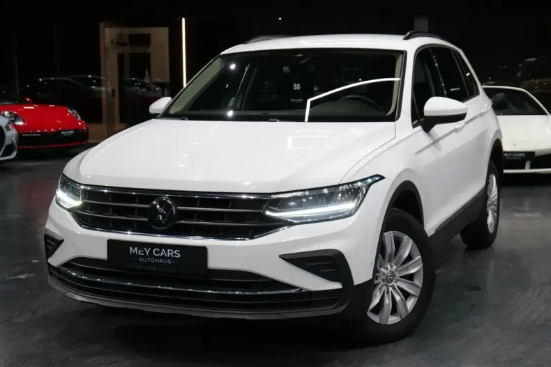 Volkswagen Tiguan din 2023 cu 41.557 km - oferta VOL157063 - foto 1