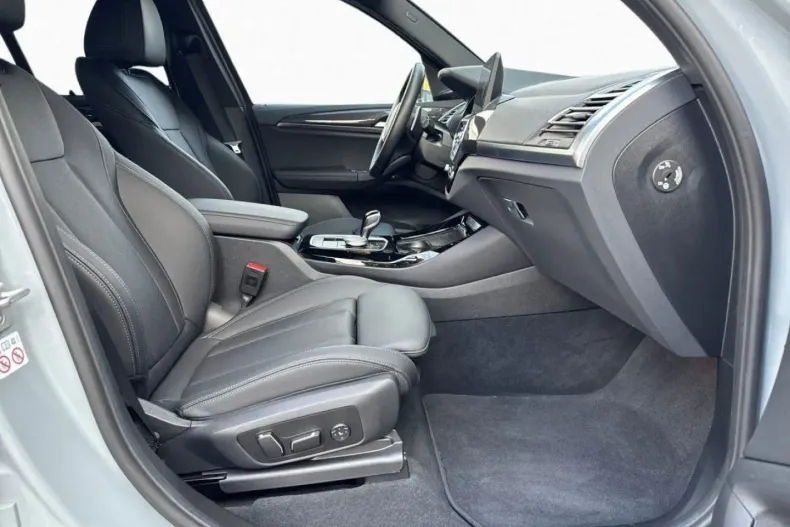 BMW X3 din 2024 cu 12.891 km - oferta BMW157074 - foto 3