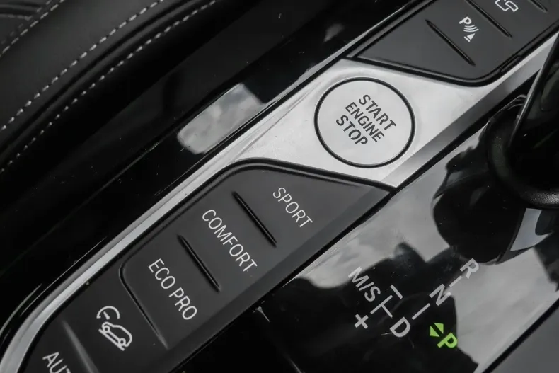 BMW X4 din 2024 cu 15.405 km - oferta BMW157094 - foto 19