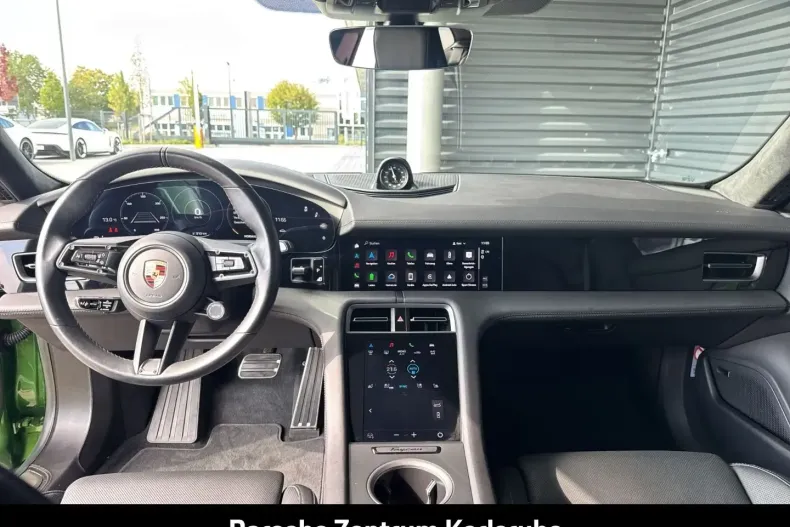 Porsche Taycan din 2023 cu 10.850 km - oferta POR157097 - foto 10