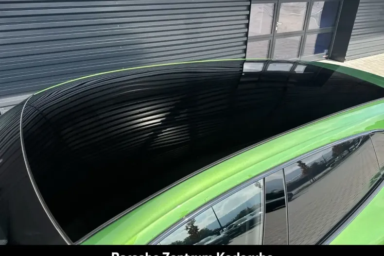 Porsche Taycan din 2023 cu 10.850 km - oferta POR157097 - foto 18