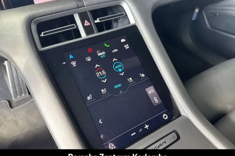 Porsche Taycan din 2023 cu 10.850 km - oferta POR157097 - foto 32