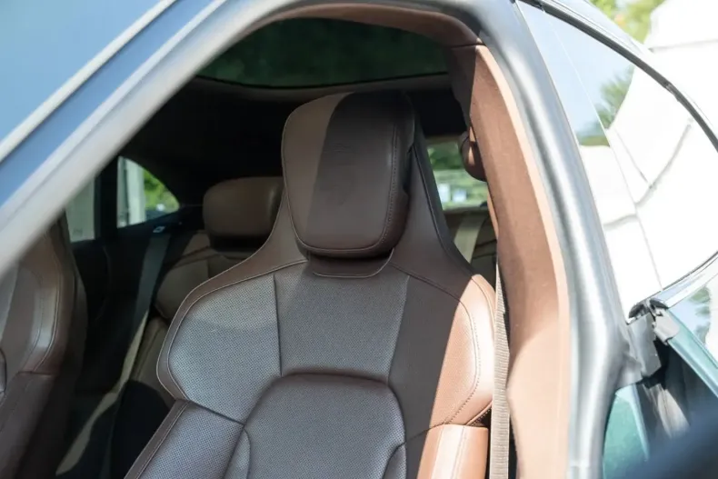 Porsche Taycan din 2023 cu 27.900 km - oferta POR157099 - foto 34