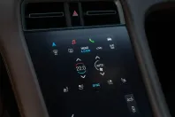 Porsche Taycan din 2023 cu 27.900 km - oferta POR157099 - foto 35