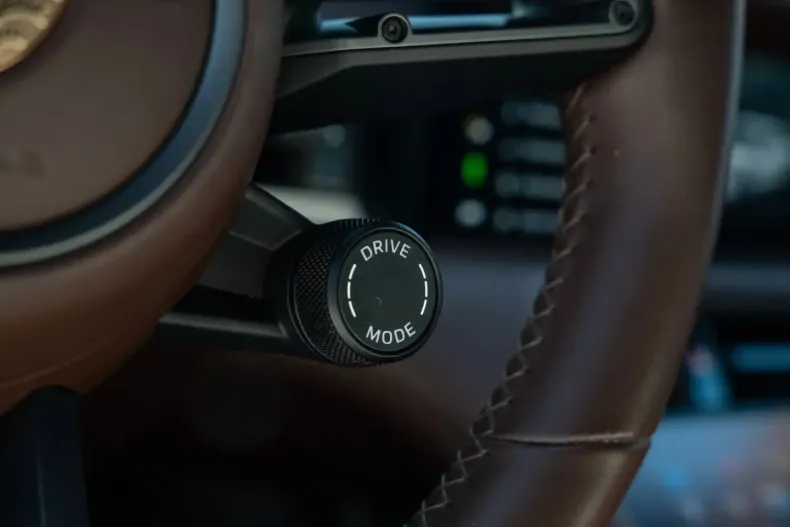 Porsche Taycan din 2023 cu 27.900 km - oferta POR157099 - foto 36