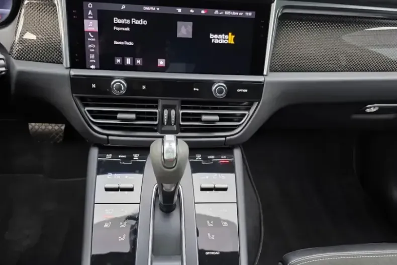 Porsche Macan din 2023 cu 36.652 km - oferta POR157100 - foto 29