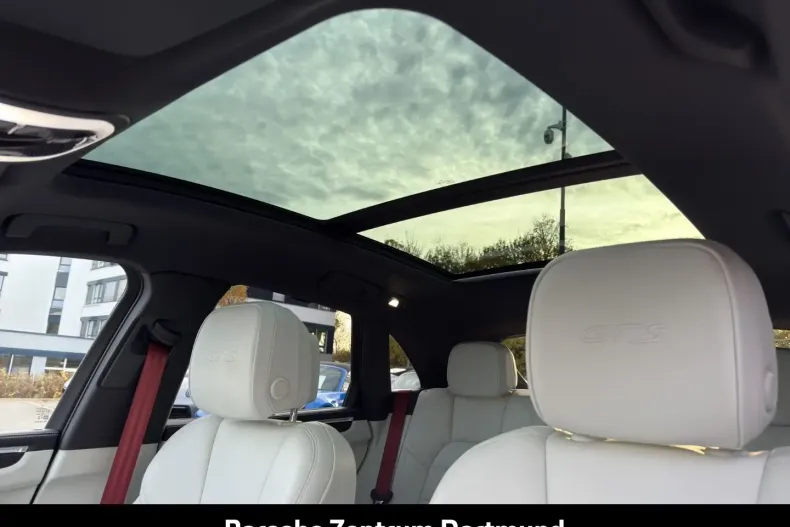 Porsche Macan din 2024 cu 15.516 km - oferta POR157101 - foto 26