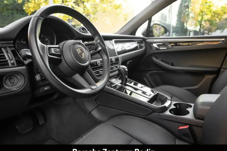 Porsche Macan din 2023 cu 39.010 km - oferta POR157103 - foto 4