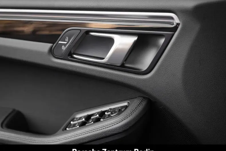 Porsche Macan din 2023 cu 39.010 km - oferta POR157103 - foto 18