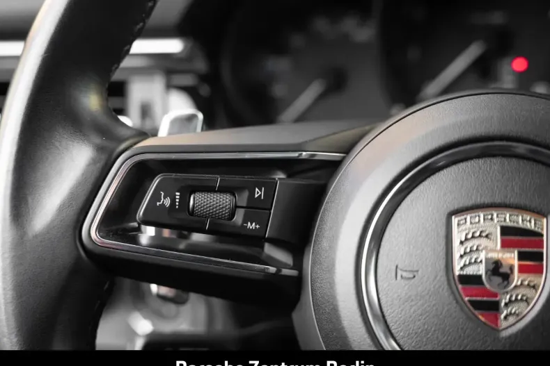 Porsche Macan din 2023 cu 39.010 km - oferta POR157103 - foto 20