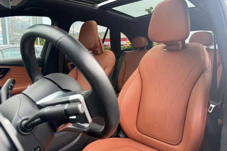 Mercedes-Benz GLC 400 din 2023 cu 62.900 km - oferta MER157117 - foto 12