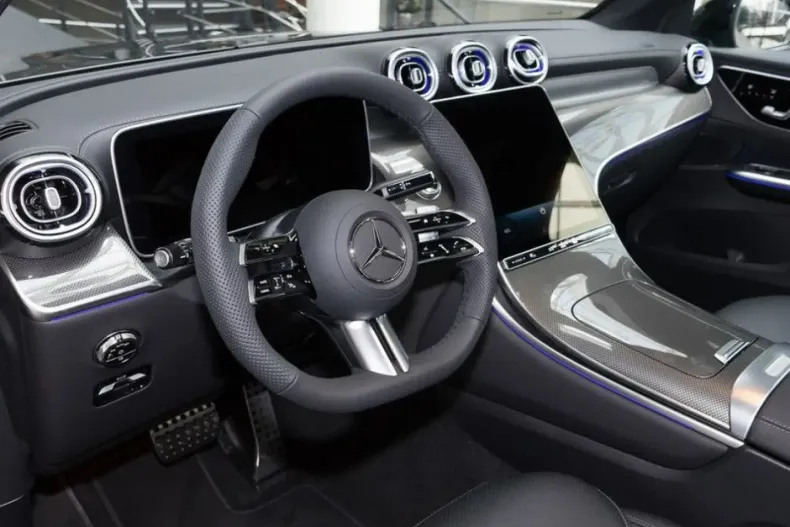 Mercedes-Benz GLC 300 din 2025 cu 15.224 km - oferta MER157126 - foto 5