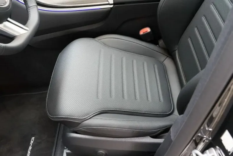 Mercedes-Benz GLC 300 din 2025 cu 15.224 km - oferta MER157126 - foto 14