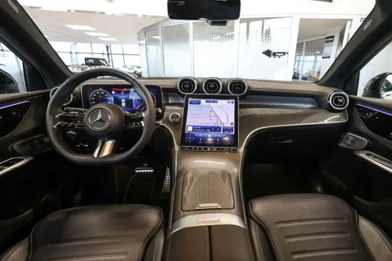 Mercedes-Benz GLC 300 din 2023 cu 39.903 km - oferta MER157127 - foto 6