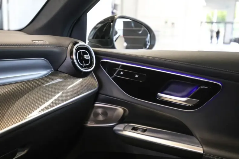 Mercedes-Benz GLC 300 din 2023 cu 39.903 km - oferta MER157127 - foto 13