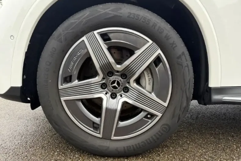 Mercedes-Benz GLC 220 din 2024 cu 21.000 km - oferta MER157128 - foto 4