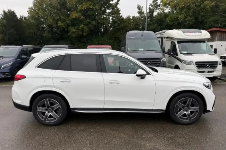 Mercedes-Benz GLC 220 din 2024 cu 21.000 km - oferta MER157128 - foto 6
