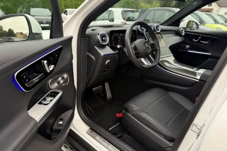 Mercedes-Benz GLC 220 din 2024 cu 21.000 km - oferta MER157128 - foto 8