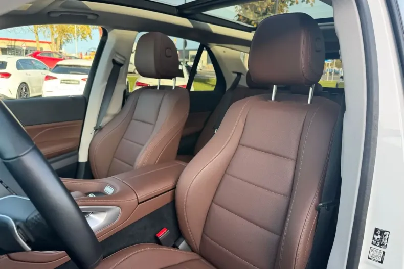 Mercedes-Benz GLE 450 din 2024 cu 18.300 km - oferta MER157132 - foto 10