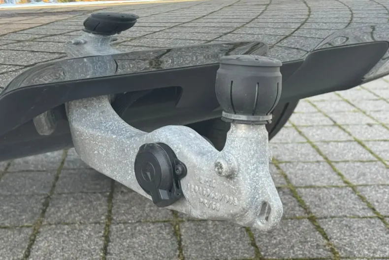 Mercedes-Benz GLE 450 din 2024 cu 18.300 km - oferta MER157132 - foto 19