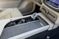 Volvo XC90 din 2023 cu 34.606 km - oferta VOL157133 - foto 21