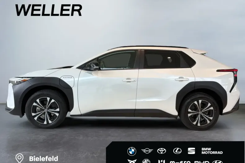 Toyota bZ4X din 2023 cu 36.115 km - oferta TOY157134 - foto 4