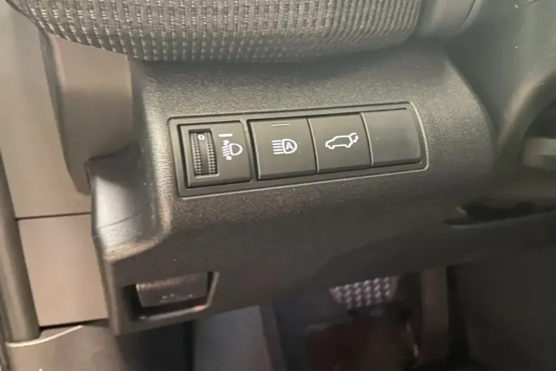 Toyota bZ4X din 2023 cu 30.000 km - oferta TOY157135 - foto 9