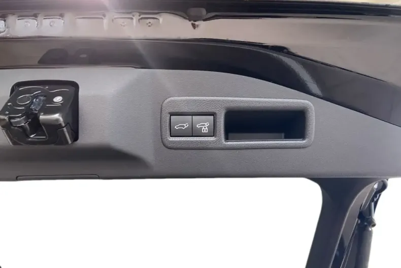 Toyota bZ4X din 2023 cu 30.000 km - oferta TOY157135 - foto 17