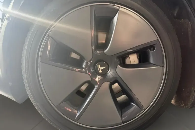 Tesla Model 3 din 2022 cu 74.257 km - oferta TES157137 - foto 8