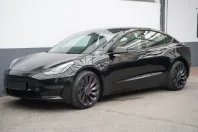 Tesla Model 3 din 2022 cu 69.998 km - oferta TES157138 - foto 1