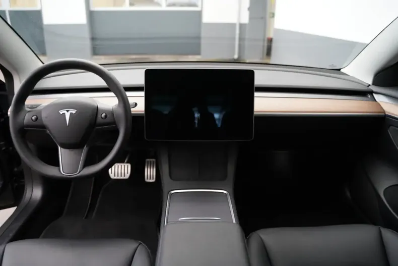 Tesla Model 3 din 2022 cu 69.998 km - oferta TES157138 - foto 12