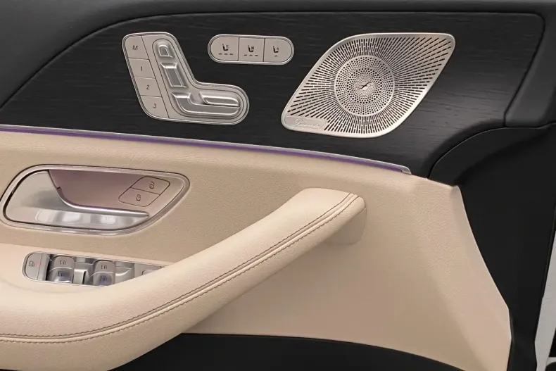 Mercedes-Benz GLS 450 din 2025 cu 7.415 km - oferta MER157139 - foto 8