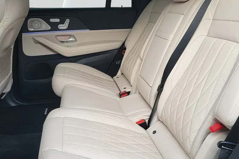 Mercedes-Benz GLS 63 din 2023 cu 49.900 km - oferta MER157141 - foto 12