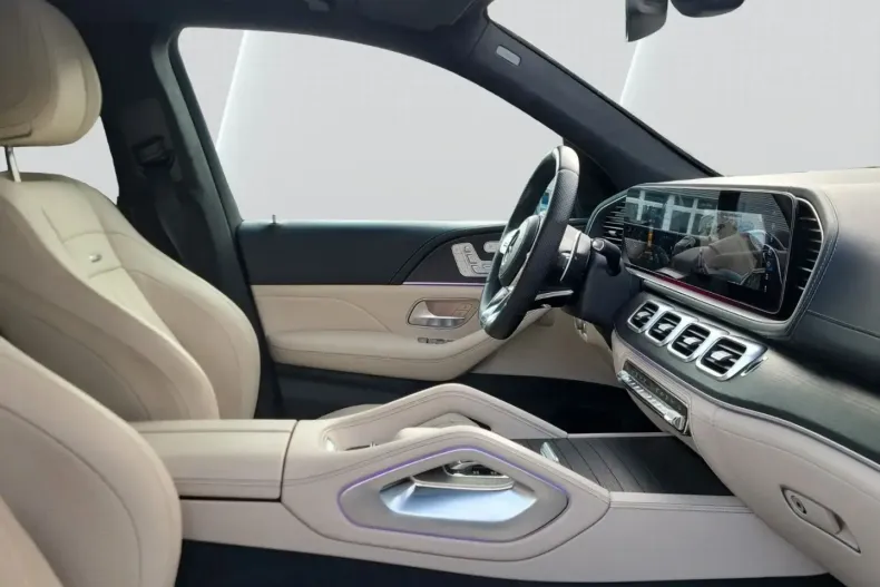 Mercedes-Benz GLS 63 din 2023 cu 49.900 km - oferta MER157141 - foto 16