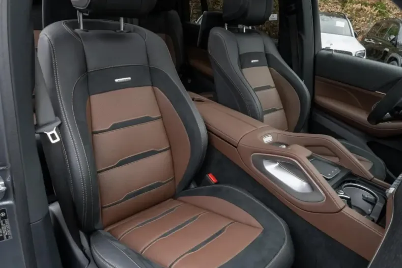 Mercedes-Benz GLS 63 din 2024 cu 23.370 km - oferta MER157142 - foto 7