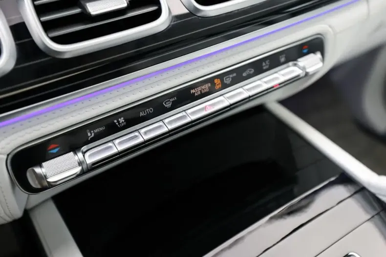 Mercedes-Benz GLS 600 din 2022 cu 76.877 km - oferta MER157143 - foto 21