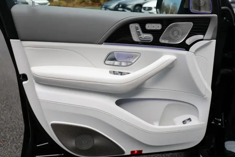 Mercedes-Benz GLS 600 din 2022 cu 76.877 km - oferta MER157143 - foto 31