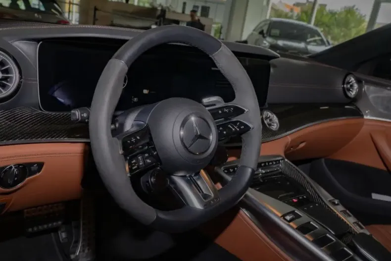 Mercedes-Benz AMG GT din 2023 cu 10.854 km - oferta MER157151 - foto 11