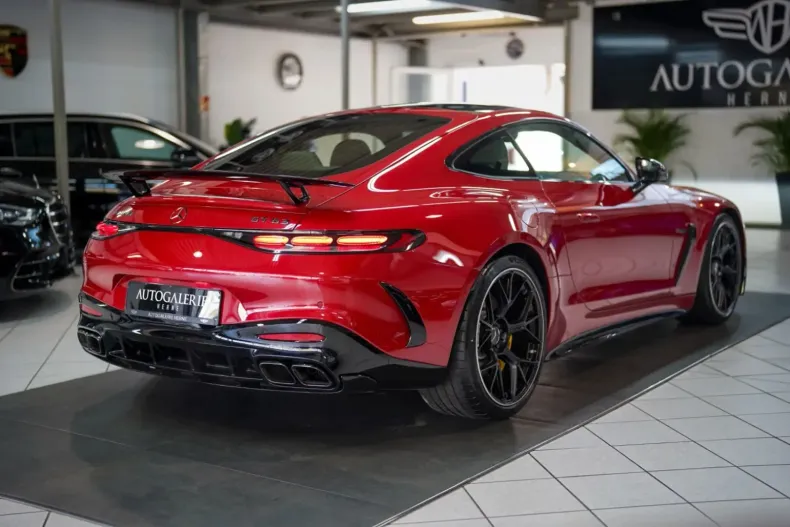 Mercedes-Benz AMG GT din 2024 cu 16.000 km - oferta MER157153 - foto 5